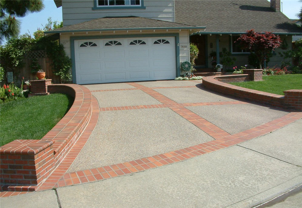 Aggregate Drive Brick Borders