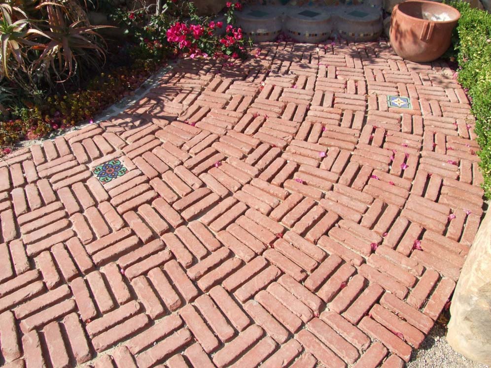 Bar Shaped Pavers